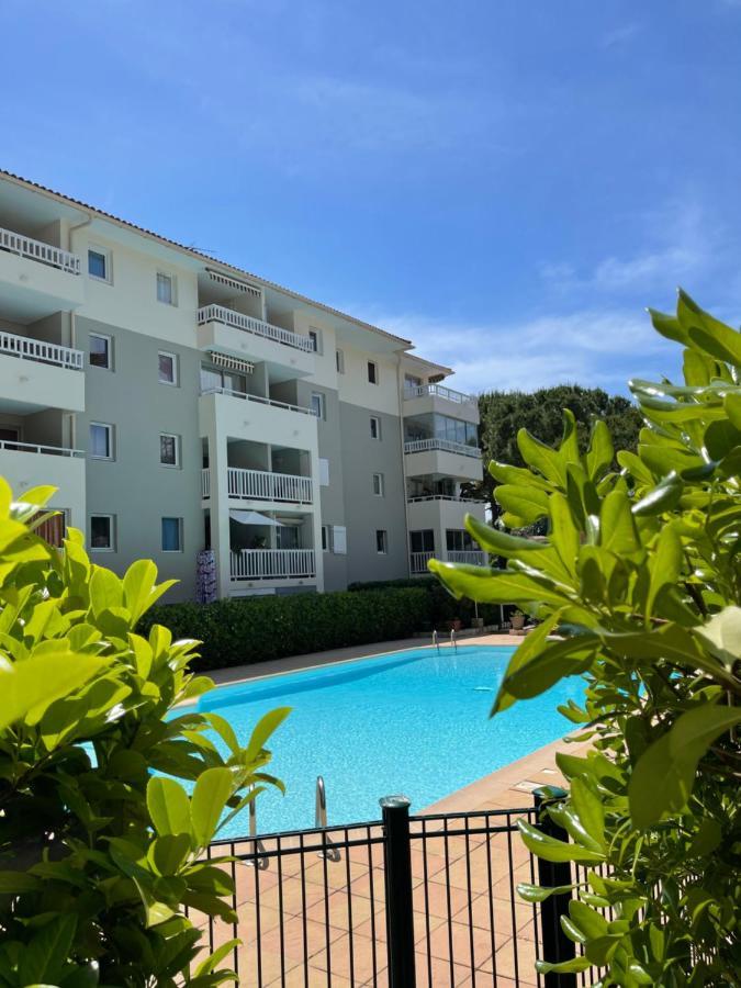 Appartement Avec Piscine Privee Cagnes-sur-Mer Exterior photo
